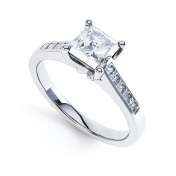 Elowen Princess Cut Ring