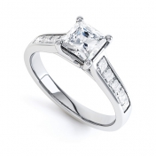 Aurelia Princess Cut Ring With Diamond Ring Set