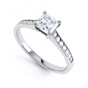 Amparo Princess Cut Ring With Diamond Shoulders 