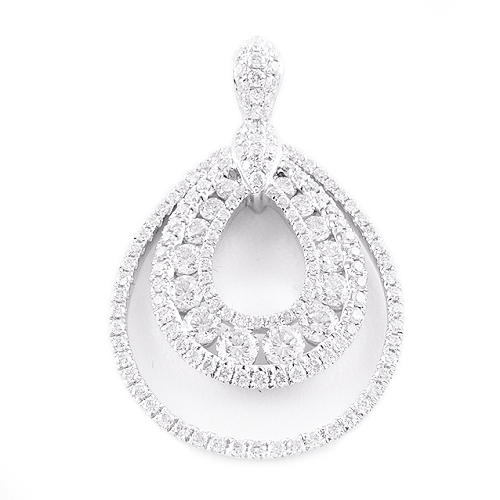 Timeless diamond pendant