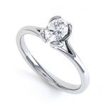 Oval Engagement Rings